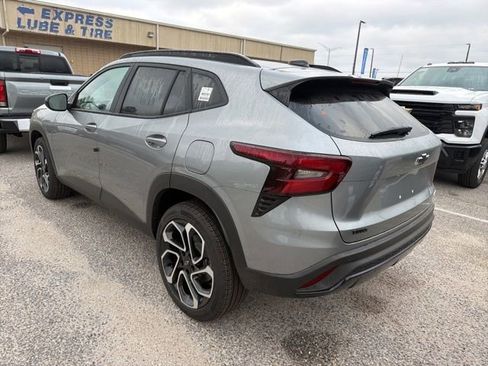 New 2026 Chevrolet Trax RS image 19