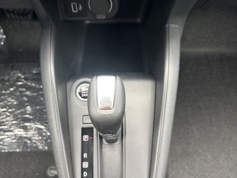 New 2025 Nissan Kicks Play S image 12