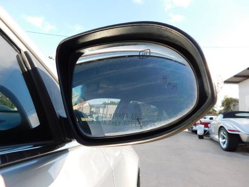 Used 2016 Toyota Avalon XLE FWD image 11