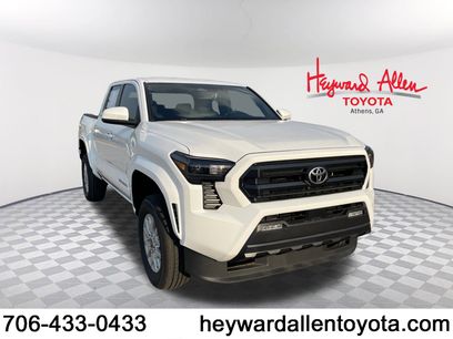New 2025 Toyota Tacoma SR5