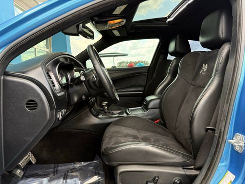 Used 2019 Dodge Charger Scat Pack w/ Dynamics Package image 27