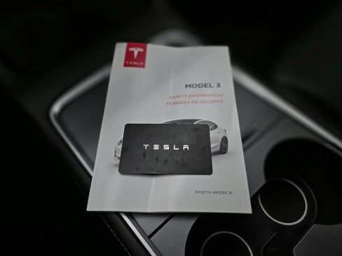 Used 2023 Tesla Model 3 Long Range AWD/4WD image 40
