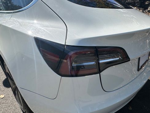 Used 2018 Tesla Model 3 Long Range image 64