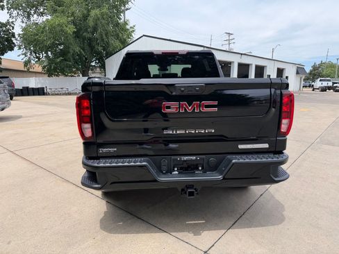 New 2026 GMC Sierra 1500 Elevation w/ Elevation Select Package AWD/4WD image 30
