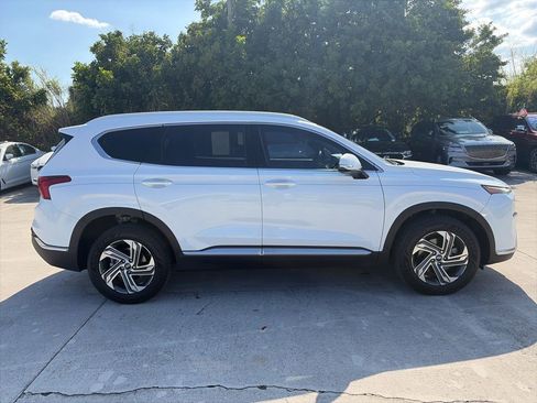 Used 2021 Hyundai Santa Fe SEL w/ Convenience Package FWD image 2