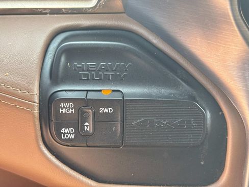 Used 2024 RAM 3500 Limited w/ Safety Group AWD/4WD image 43