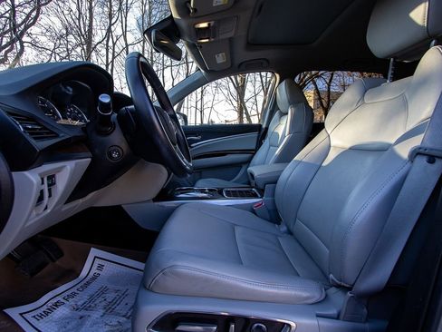 Used 2019 Acura MDX SH-AWD image 9