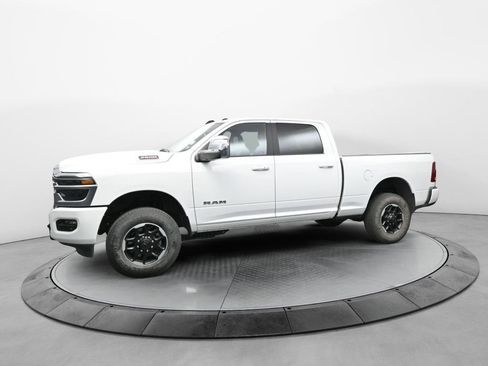 Used 2025 RAM 2500 Laramie image 3