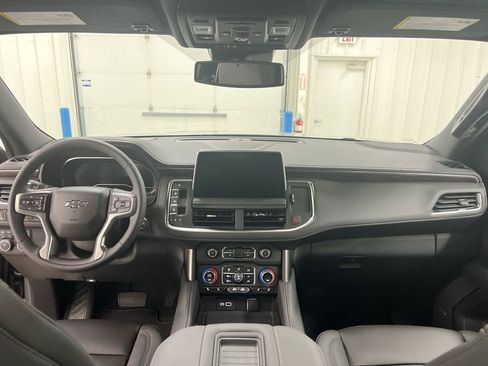 Used 2023 Chevrolet Tahoe Z71 w/ Luxury Package image 10