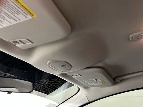 Used 2018 Ford Focus SE image 22