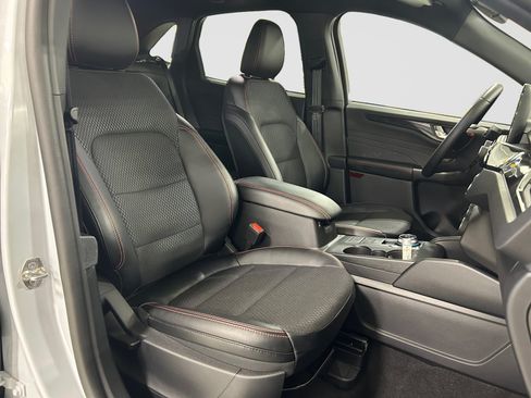 Used 2025 Ford Escape ST-Line FWD image 22