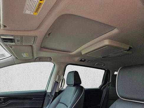 New 2026 Honda Odyssey Touring image 16