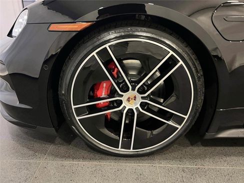 New 2026 Porsche Taycan 4S image 10