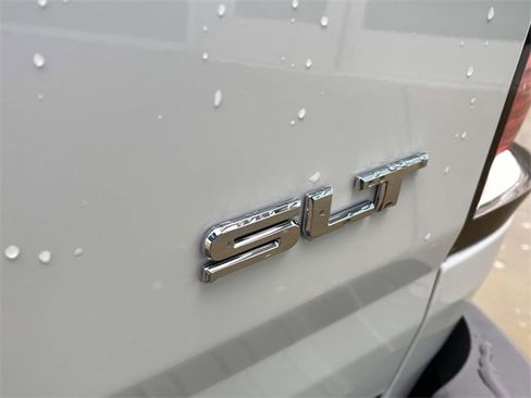 Used 2020 GMC Canyon SLT w/ Driver Alert Package image 6