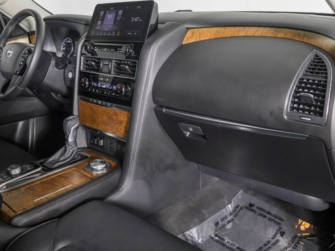 Used 2021 Nissan Armada SL w/ Captain's Chairs Package AWD/4WD image 47