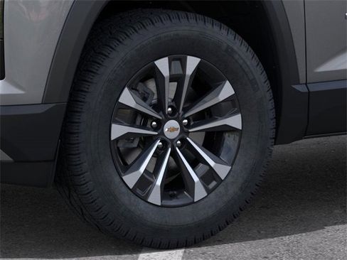 New 2026 Chevrolet Equinox LT image 9