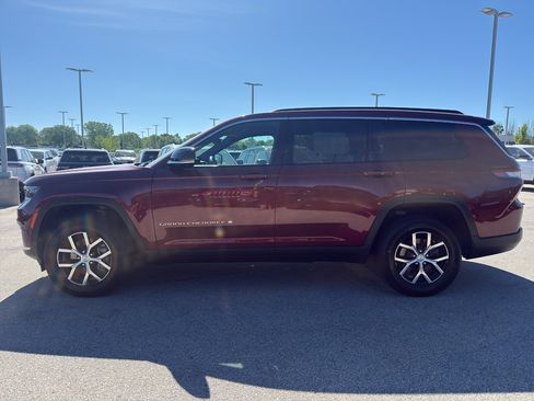 Used 2024 Jeep Grand Cherokee L Limited w/ Luxury Tech Group II AWD/4WD image 6