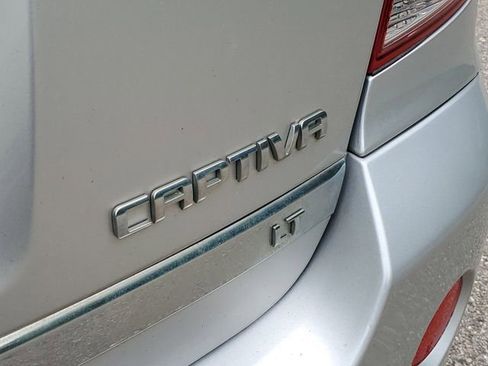 Used 2013 Chevrolet Captiva Sport LT w/ Convenience Package FWD image 27