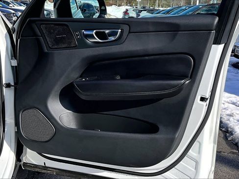 Used 2023 Volvo XC60 B5 Plus w/ Climate Package image 22
