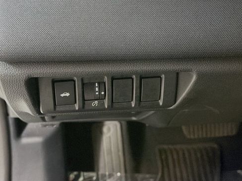 Used 2025 Subaru Legacy Premium AWD/4WD image 14