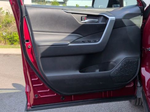 Certified 2024 Toyota RAV4 XLE w/ Convenience Package image 10