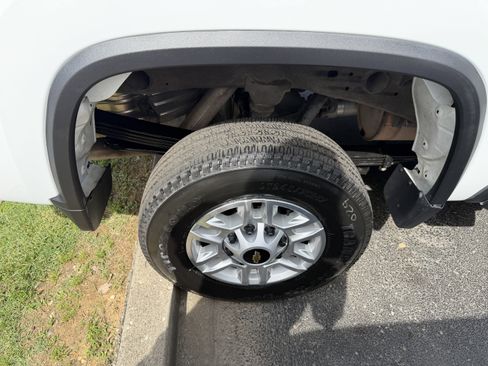 Used 2024 Chevrolet Silverado 2500 W/T w/ WT Fleet Convenience Package AWD/4WD image 8