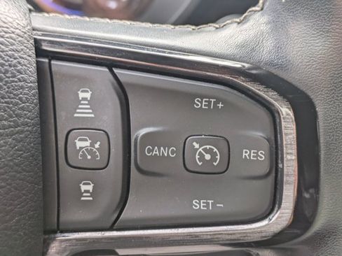 Used 2022 RAM 1500 Limited image 22