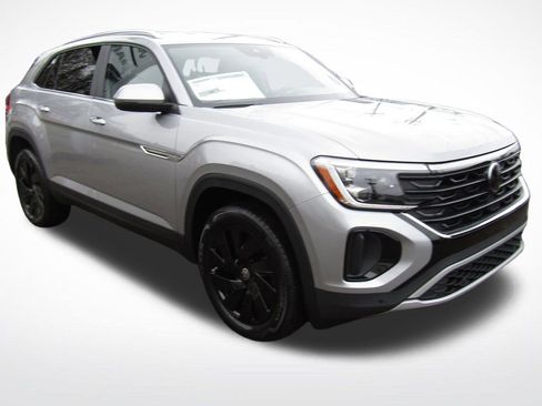 New 2026 Volkswagen Atlas Cross Sport SE AWD/4WD image 4