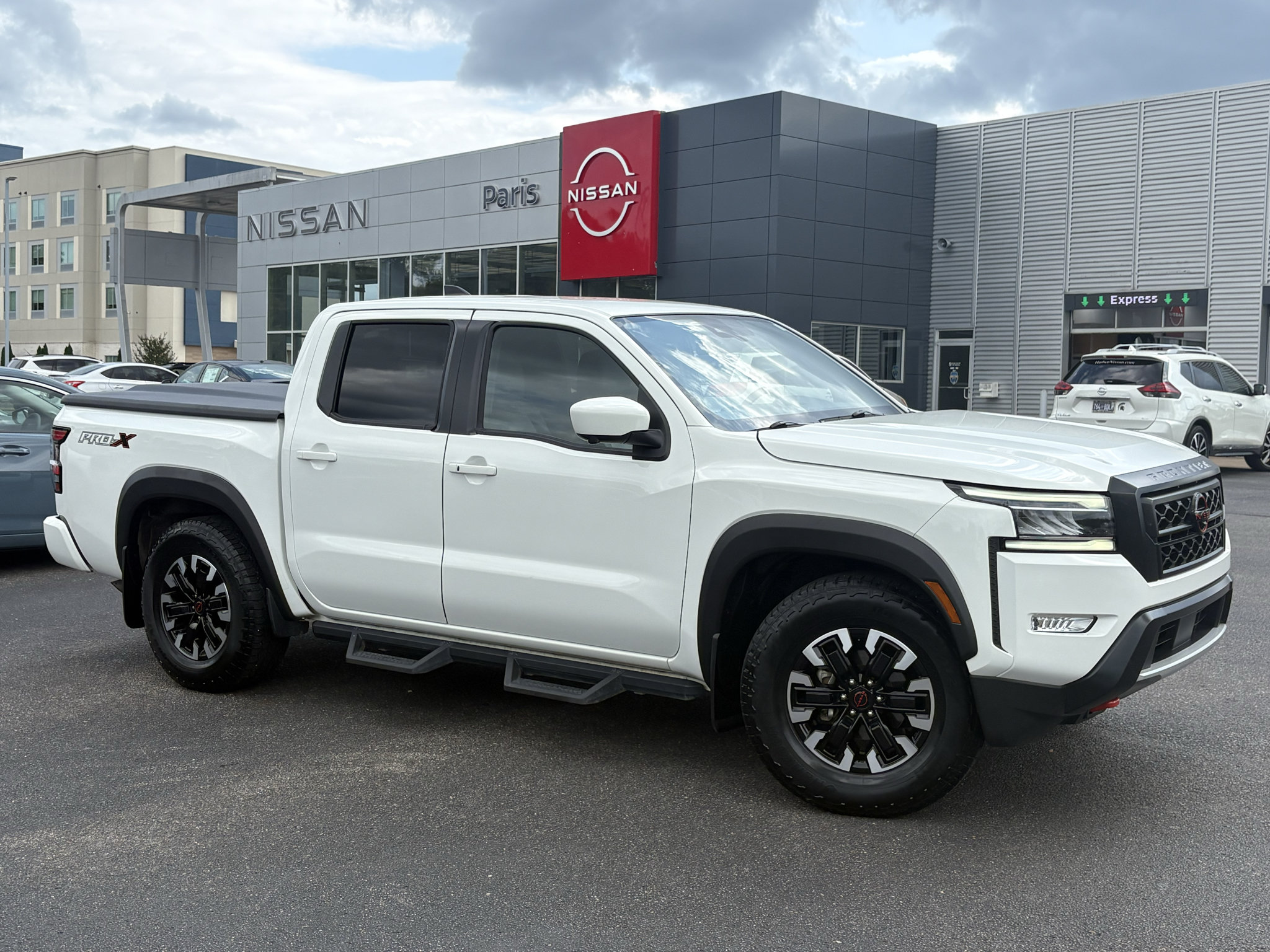Used 2023 Nissan Frontier Pro-X w/ Pro Convenience Package RWD image 1