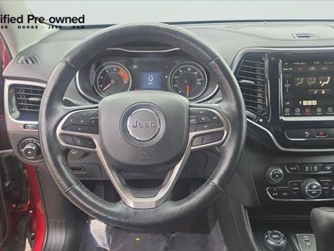 Certified 2019 Jeep Cherokee Limited AWD/4WD image 11