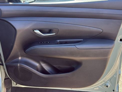 Used 2025 Hyundai Santa Cruz SE image 34