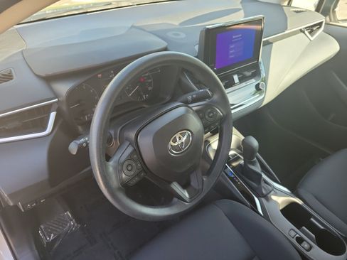 Used 2024 Toyota Corolla LE FWD image 23