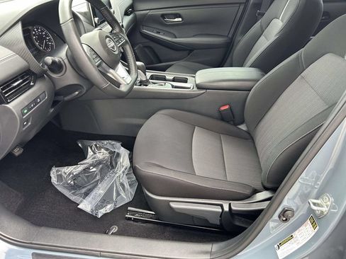 Used 2025 Nissan Sentra SV w/ All-Weather Package FWD image 17
