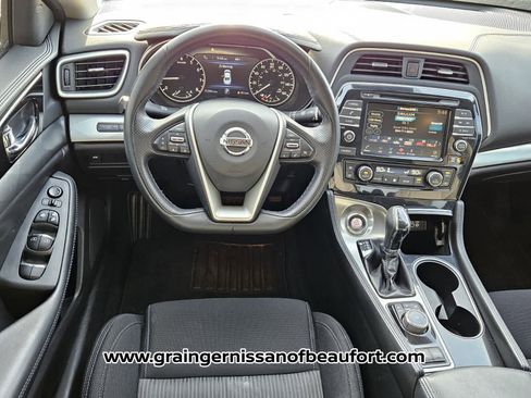 Used 2020 Nissan Maxima 3.5 S w/ Floor Mat Group image 5