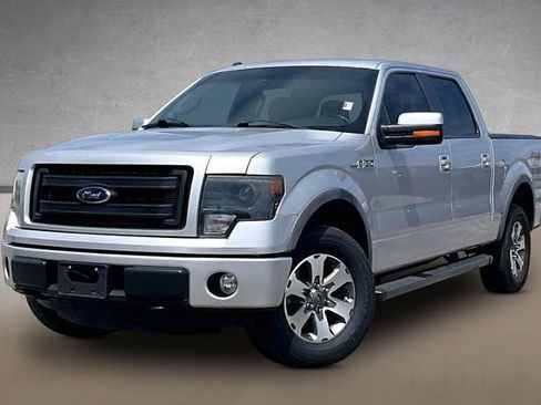 Used 2014 Ford F150 FX4 w/ Equipment Group 402A Luxury AWD/4WD image 1