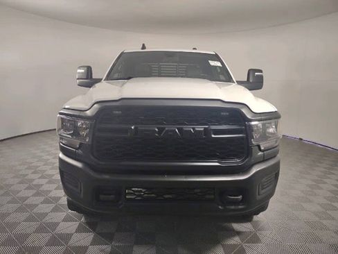 Used 2024 RAM 2500 Tradesman AWD/4WD image 2