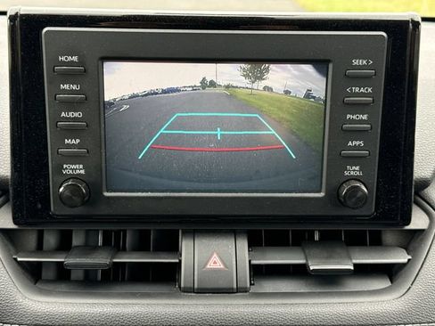 Used 2019 Toyota RAV4 XLE w/ Convenience Package AWD/4WD image 27