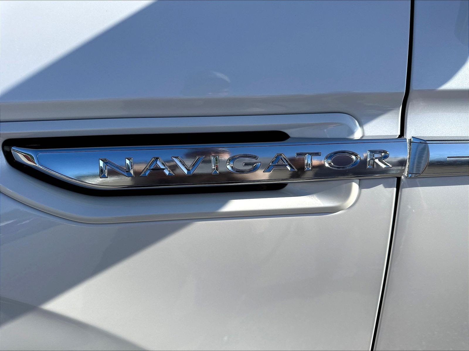 Used 2019 Lincoln Navigator L Reserve AWD/4WD image 28