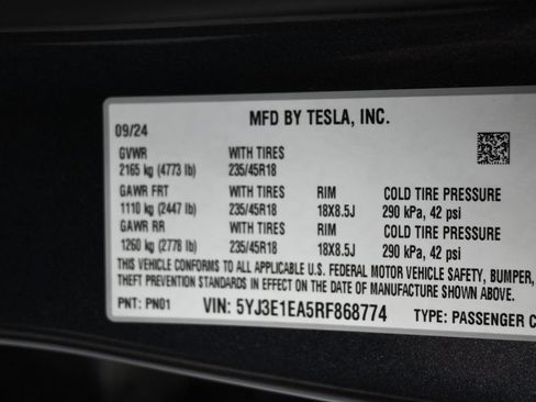 Used 2024 Tesla Model 3 Long Range RWD image 9