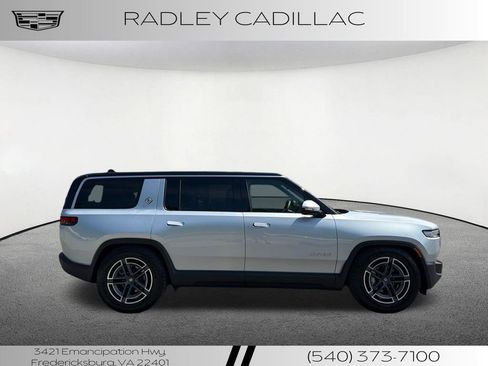 Used 2026 Rivian R1S Adventure AWD/4WD image 19
