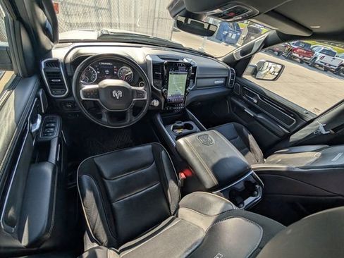 Used 2021 RAM 1500 Laramie AWD/4WD image 5