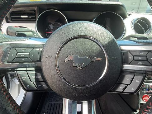 Used 2016 Ford Mustang GT Premium w/ Equipment Group 401A RWD image 15