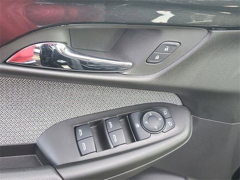 Certified 2025 Chevrolet TrailBlazer LS w/ LS Convenience Package image 15