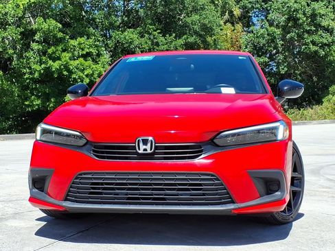 Used 2024 Honda Civic Sport image 2