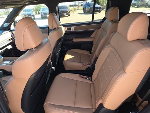 New 2026 Hyundai Santa Fe Calligraphy image 17