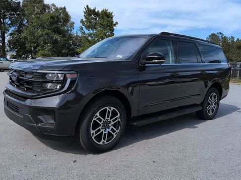 New 2025 Ford Expedition Max Active image 7