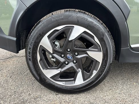 Certified 2025 Subaru Crosstrek 2.5i Limited image 42