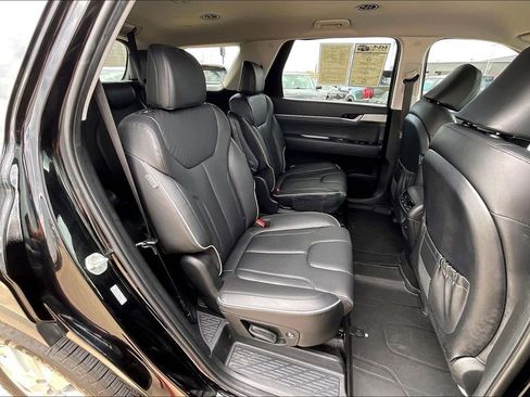Used 2023 Hyundai Palisade SEL FWD image 26