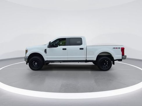 Used 2018 Ford F250 XL w/ XL Value Package AWD/4WD image 5