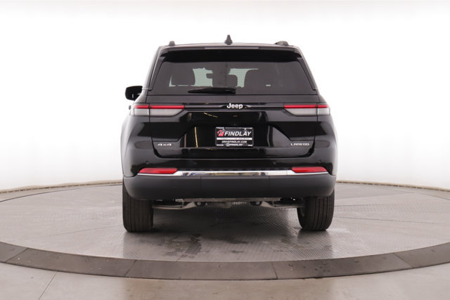 Used 2025 Jeep Grand Cherokee Laredo X AWD/4WD image 11